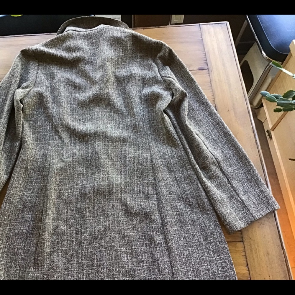 Lightweight Long Jacket - Picture 3 of 4
